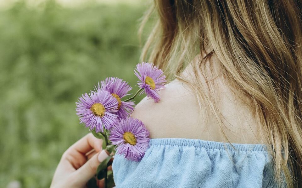 Почему волосы быстро становятся грязными: секреты чистоты на весь день