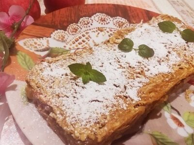 Ароматный яблочный штрудель: простой рецепт для уютного чаепития