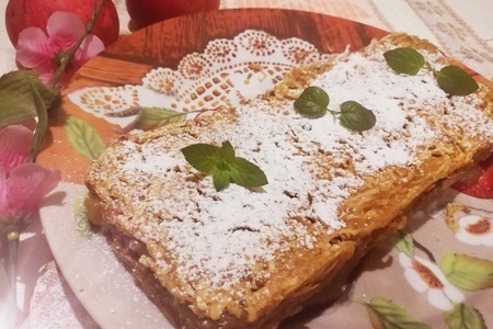 Ароматный яблочный штрудель: простой рецепт для уютного чаепития