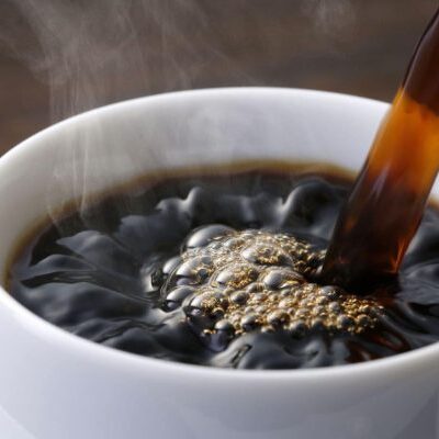 С чем нельзя пить кофе: советы эндокринолога для женского здоровья