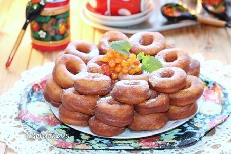 Сладкие творожно-медовые пончики: рецепт к празднику