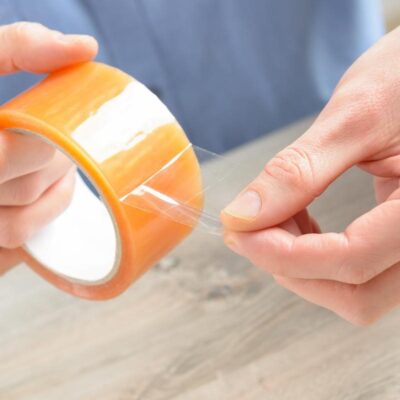 Лайфхаки для дома: как легко находить край скотча и экономить время