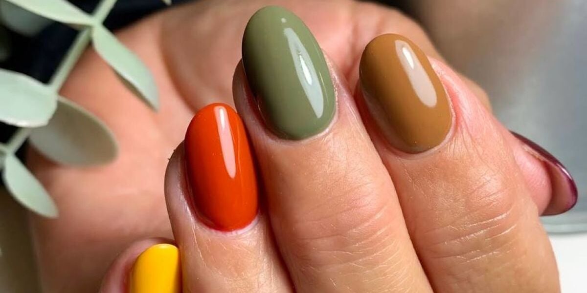Осенний маникюр 2023: модные цвета и идеи дизайна для вашего образа