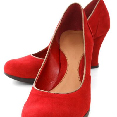 Секреты звезд: как сделать новую обувь удобной и забыть о мозолях