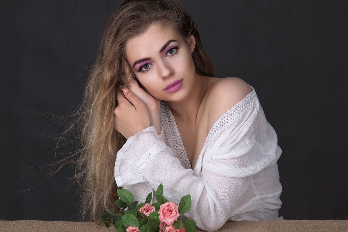 Эффект лифтинга лица за 5 минут: секреты макияжа из TikTok