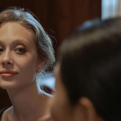 Искусство комплимента: как говорить и получать, чтобы нравиться