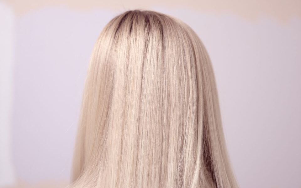 Секреты красоты звезд: домашние маски для волос из сметаны для идеального блеска и здоровья