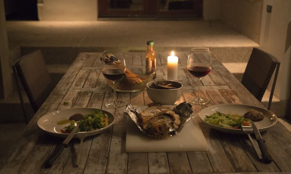 Как знаменитости справляются с вечерним перееданием: секреты стройности