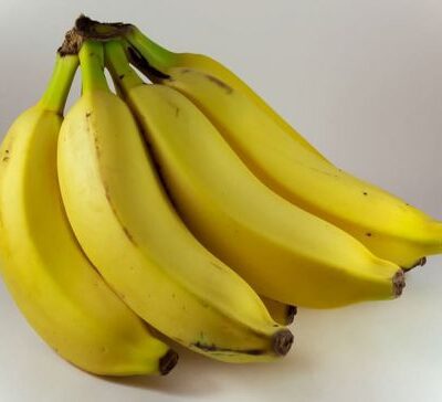 Чем опасно переедание: врачи предупреждают о последствиях популярных продуктов