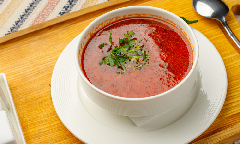 Секреты наваристого борща: как сделать любимое блюдо еще вкуснее