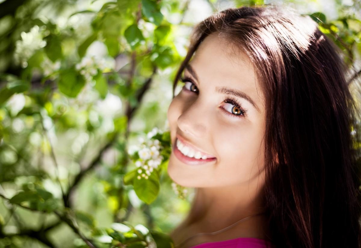 Как понять, что нравишься мужчине: признаки симпатии и секреты распознавания