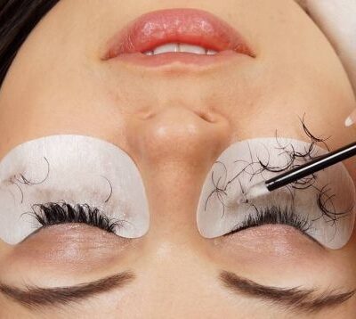 Как безопасно снять нарощенные ресницы дома: полное руководство