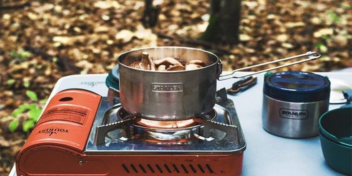 Уют на природе: как выбрать и безопасно использовать туристическую газовую плиту