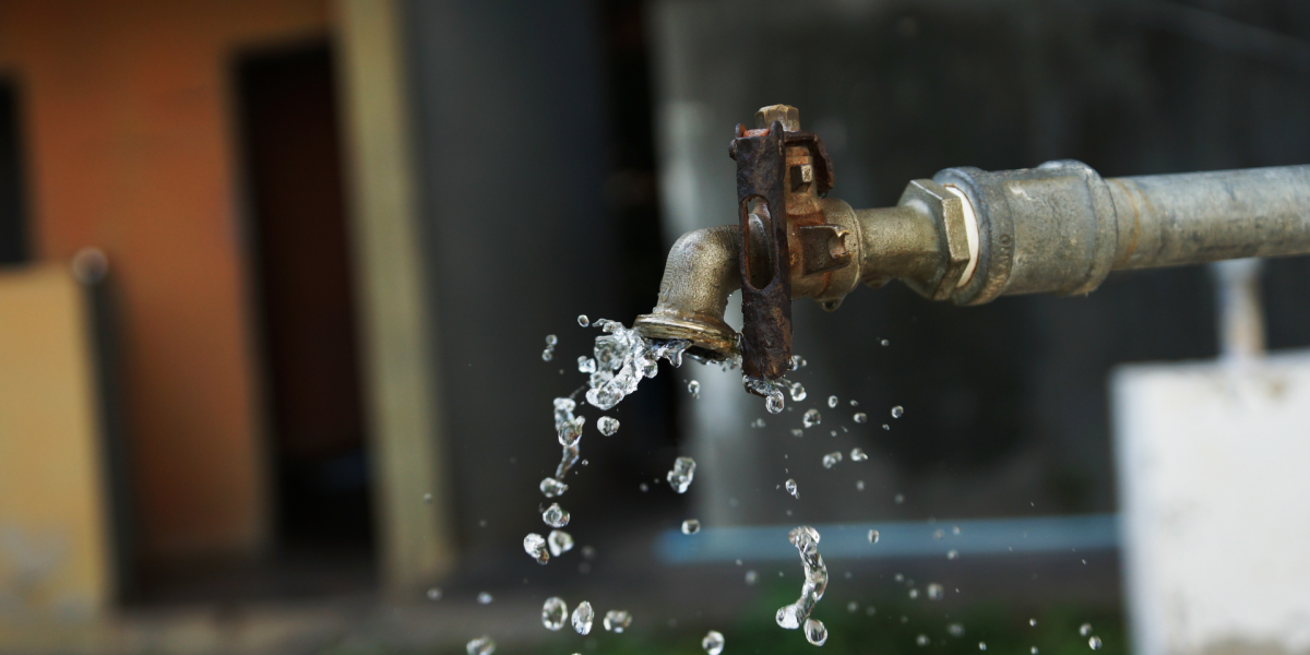 Лайфхак для дома: как прочистить канализацию быстро и легко