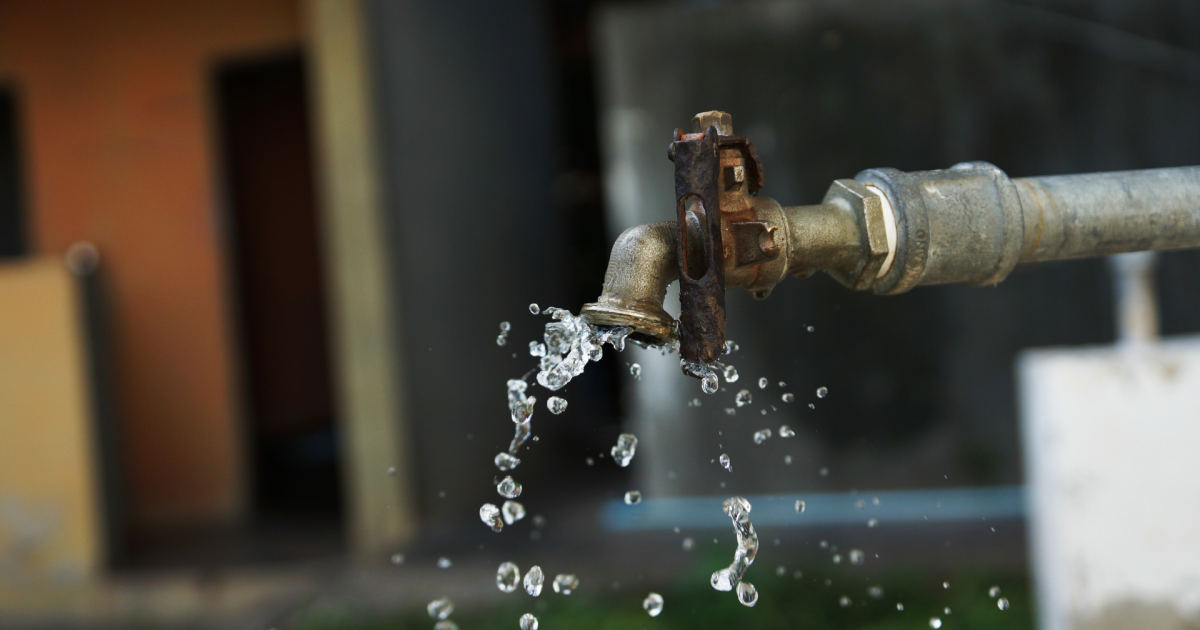 Лайфхак для дома: как прочистить канализацию быстро и легко