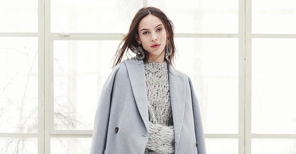 Весенний гардероб 2022: модные пальто, шарфы, шапки и главные тренды сезона