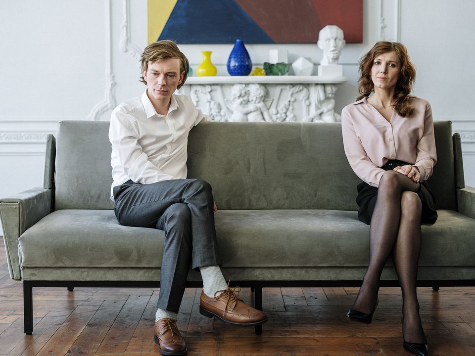 Как забыть бывшего, если вы постоянно встречаетесь: практические советы психолога