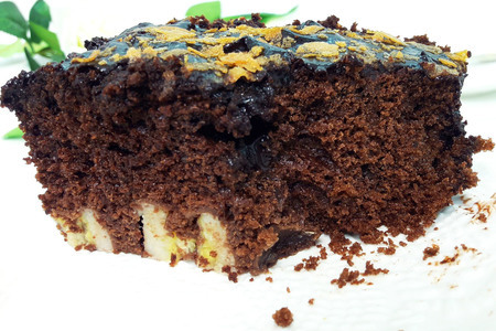 Легкий и быстрый шоколадный пирог: идеальный десерт к чаю для каждой женщины