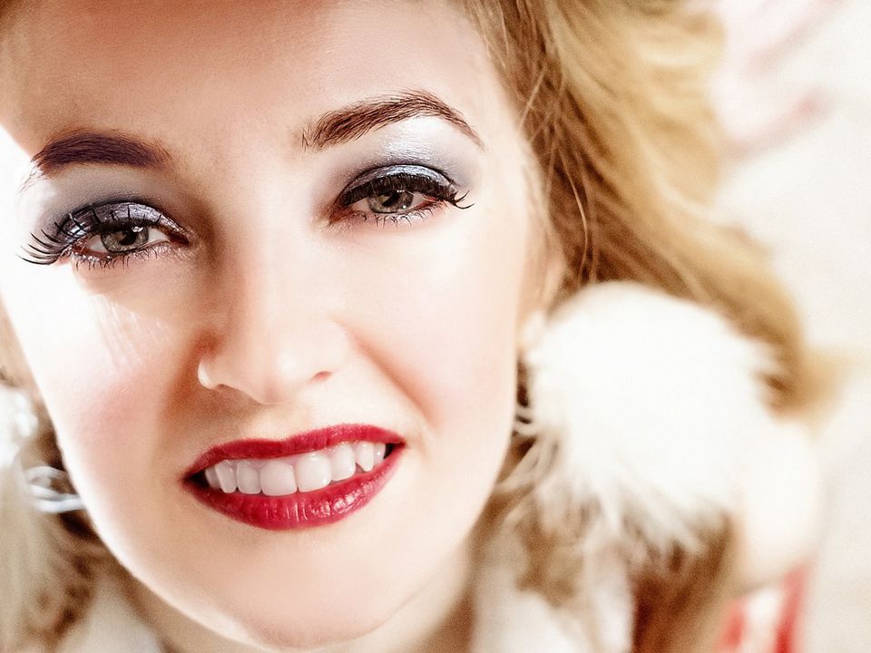 Макияж после 60: советы стилистов и звёзд для женщин элегантного возраста