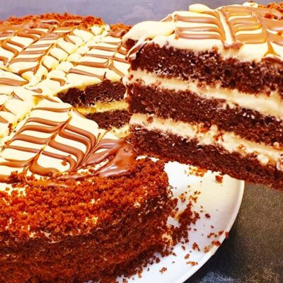 Быстрый торт "Помощник": Идеальный десерт для занятых женщин – вкус на 5+, готовка за 2 минуты