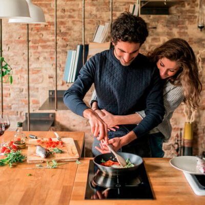 11 полезных продуктов для поддержания здоровья: что стоит добавить в рацион каждой женщины