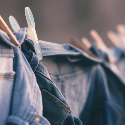 Новая одежда: стирать или нет? Неочевидные причины для женщин