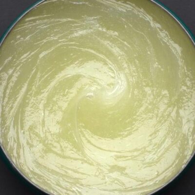 Вазелин: 10 секретных лайфхаков для красоты и ухода