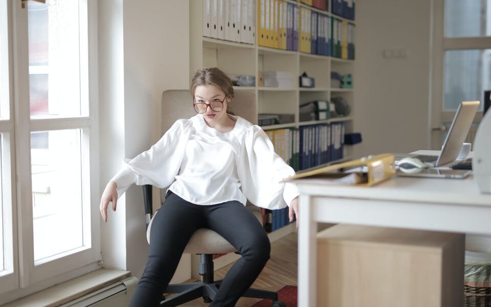 Как негативные эмоции ускоряют старение: что нужно знать каждой женщине