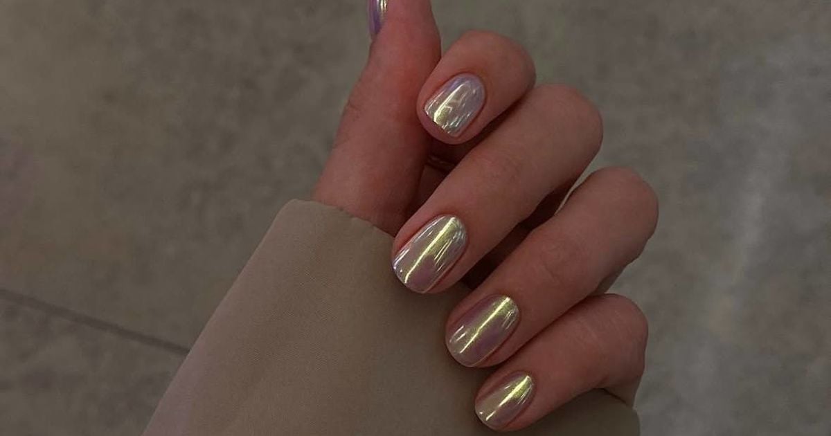 Зимний маникюр: тренды и идеи для коротких ногтей