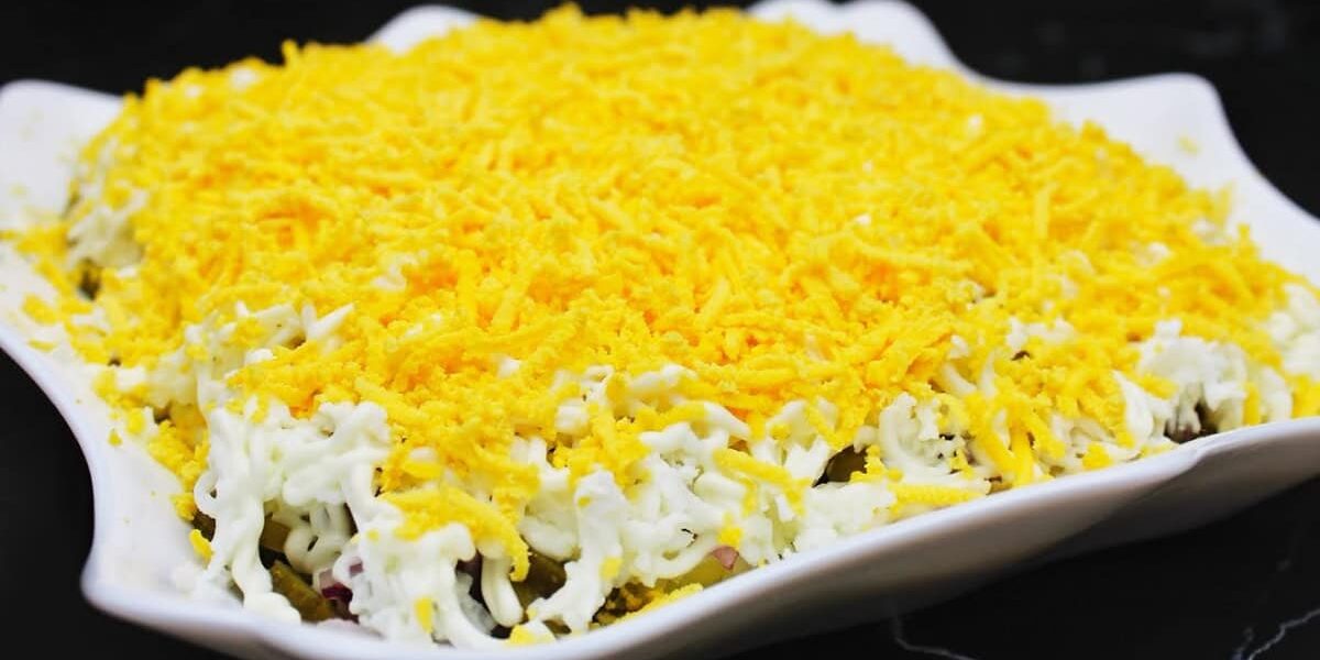 Секрет идеального салата: рецепт, который покорил мою свекровь