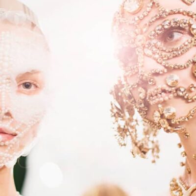 Новые тренды в аксессуарах: необычные украшения для стильных женщин