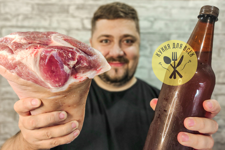 Сочная свинина в духовке: простой рецепт целым куском