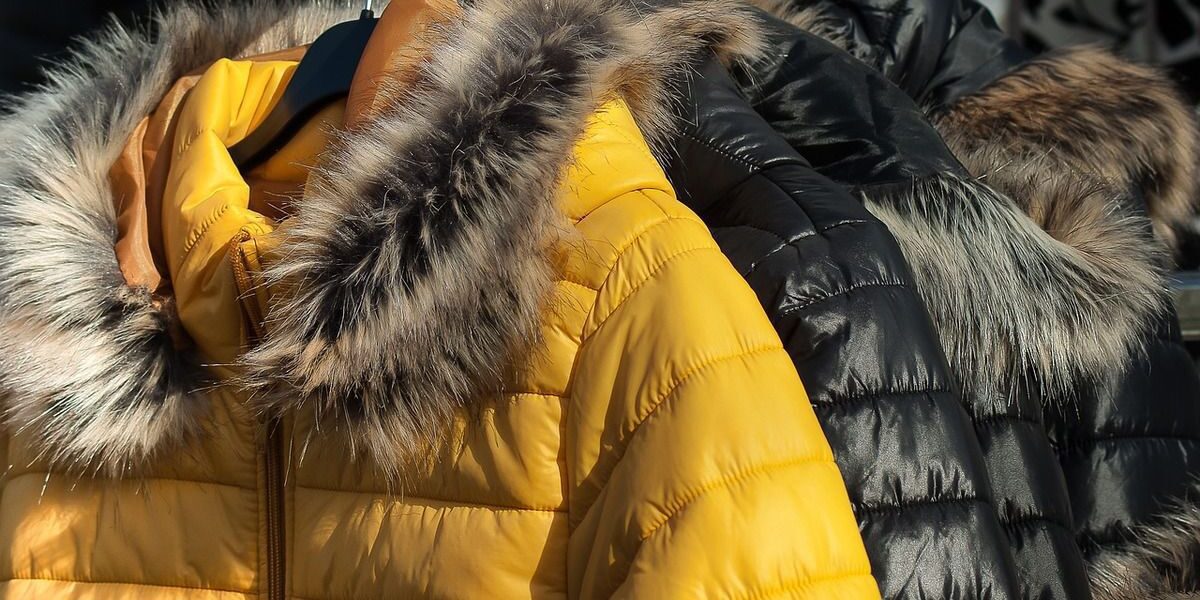 Уход за пуховиком: секреты стирки и чистки для идеального вида