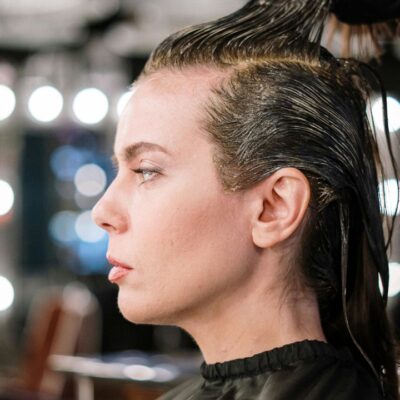 Цвет волос и дни покраски: как избежать неудач и привлечь удачу