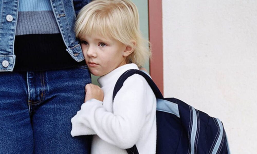 Почему ребенок не хочет в школу: причины и как помочь малышу полюбить учебу