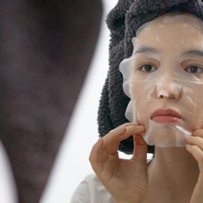 Секреты эффективных тканевых масок: что искать в составе для лучшего результата