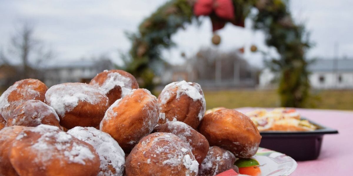 Пампушки, рождественские пампушки, сладкие булочки рецепт