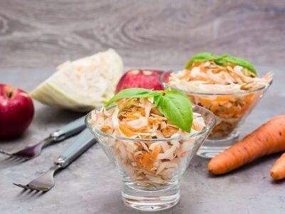 Салат, салат из моркови и яблока, рецепт легкого салата